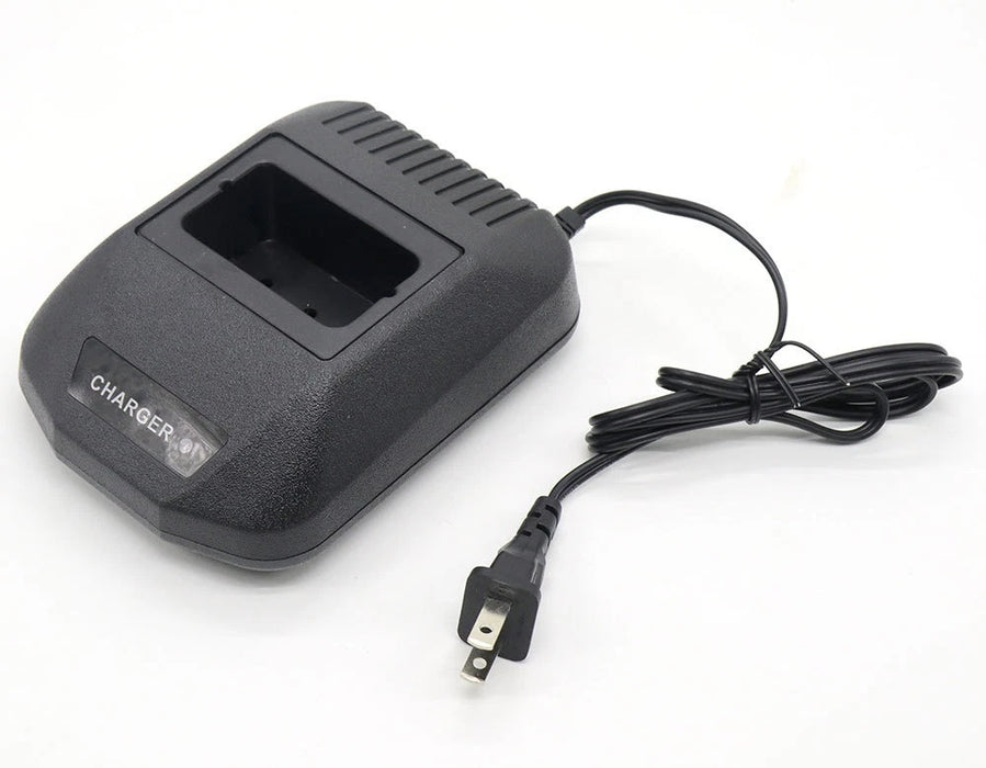 BC-4001 : Desktop Rapid Charger for GP68 batteries (for Motorola)