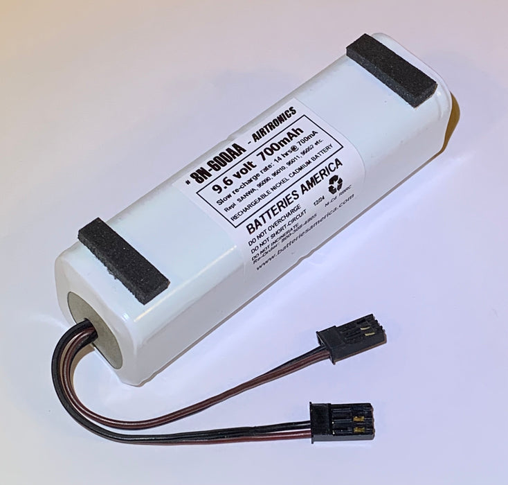 8N-600AA: 9.6v 700mAh NiCd Battery for AIRTRONICS transmitters