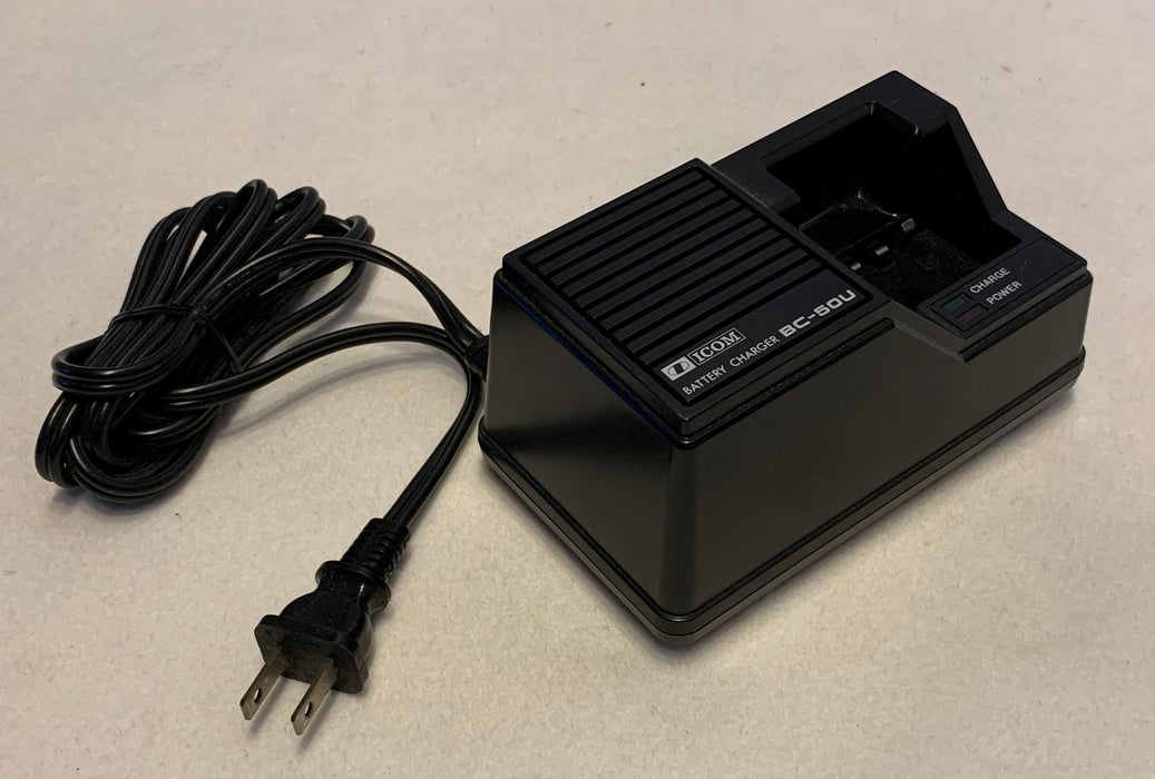 BC-50U : ICOM-brand desktop rapid charger (for BP-21, BP-22, BP-23, BP-24)